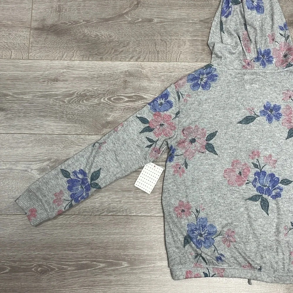 NWT Bailey Lane Crop Tie Front Brushed Pullover Light Grey Floral Hoodie L - Picture 14 of 16